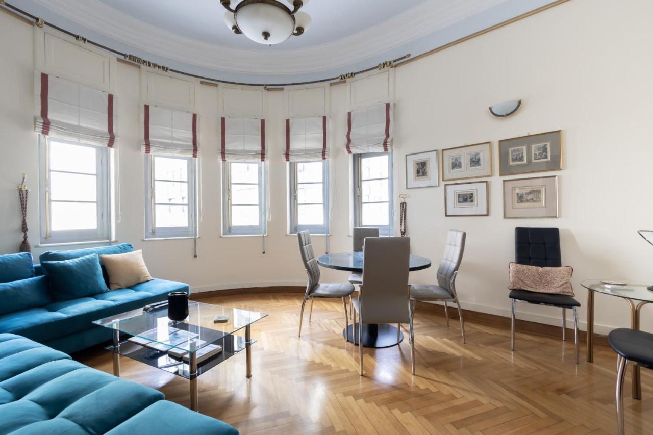 Ideal 4 Bdr Apartment In Plaka For 10! Atina Dış mekan fotoğraf